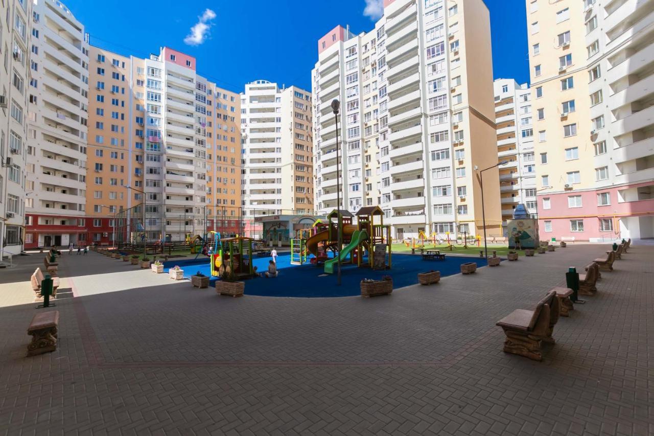 Comfortable Apartment With A Panoramic View Chişinau Exteriör bild